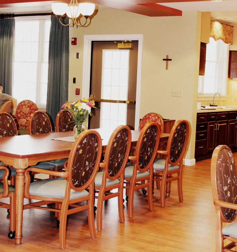 dining-room-scaled