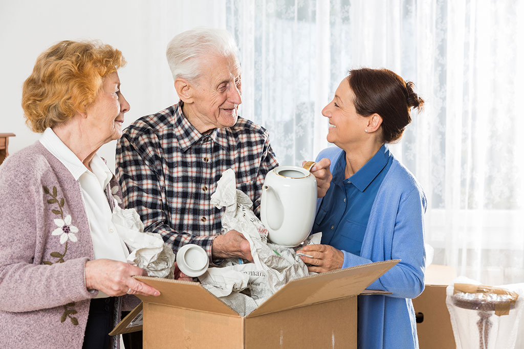 moving elderly parents to senior living